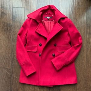 DKNY Peacoat in Red with Black Buttons. Size 4.